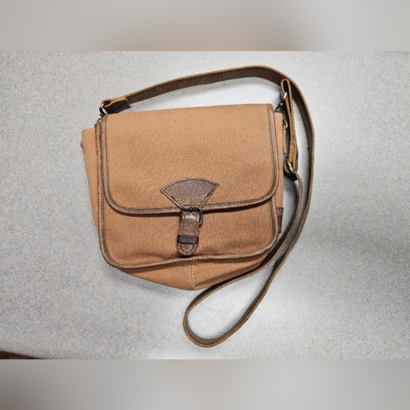 Hunslet Haversack Purse - Women- United By Blue - Picture 1 of 13